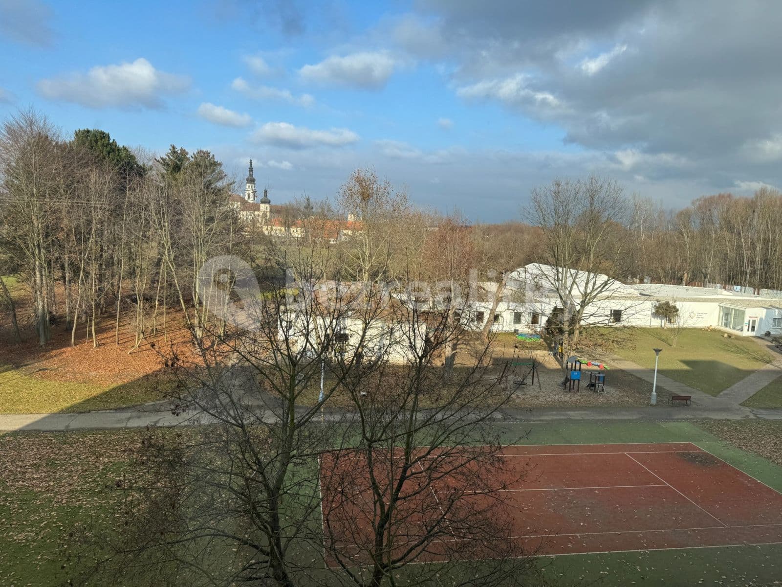 Pronájem bytu 2+1 56 m², Černá cesta, Olomouc, Olomoucký kraj Pronájem bytu 2+1 56 m², Černá cesta, Olomouc, Olomoucký kraj