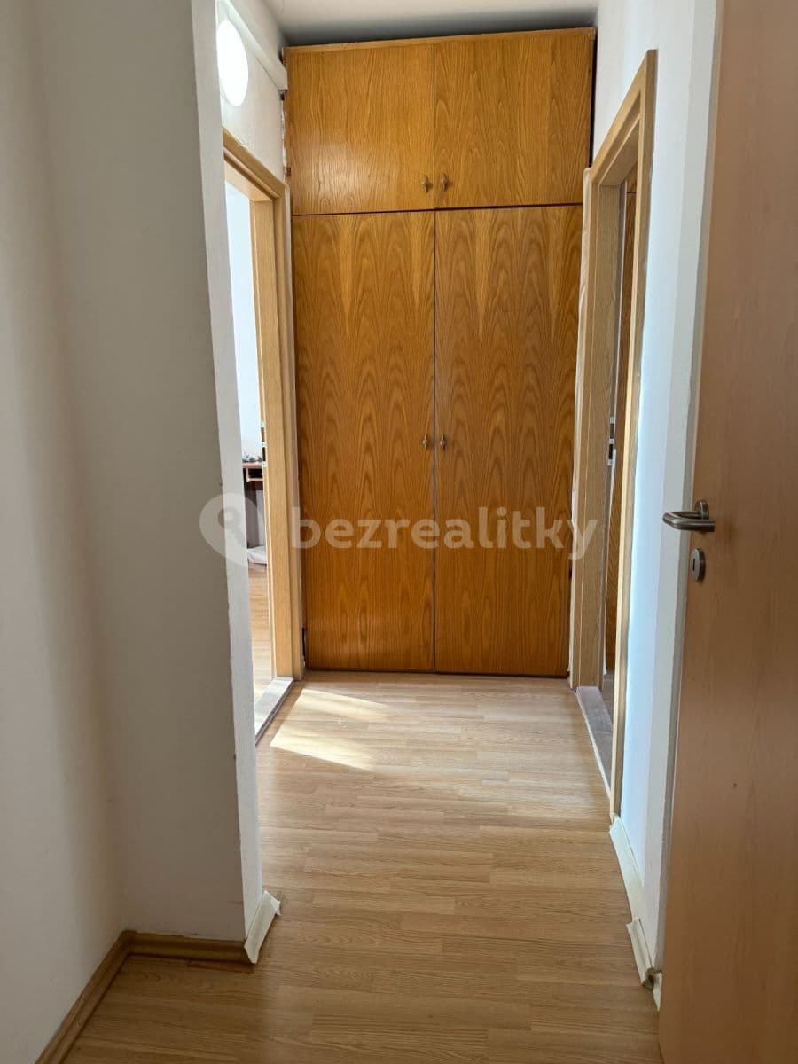 Pronájem bytu 2+1 56 m², Černá cesta, Olomouc, Olomoucký kraj Pronájem bytu 2+1 56 m², Černá cesta, Olomouc, Olomoucký kraj