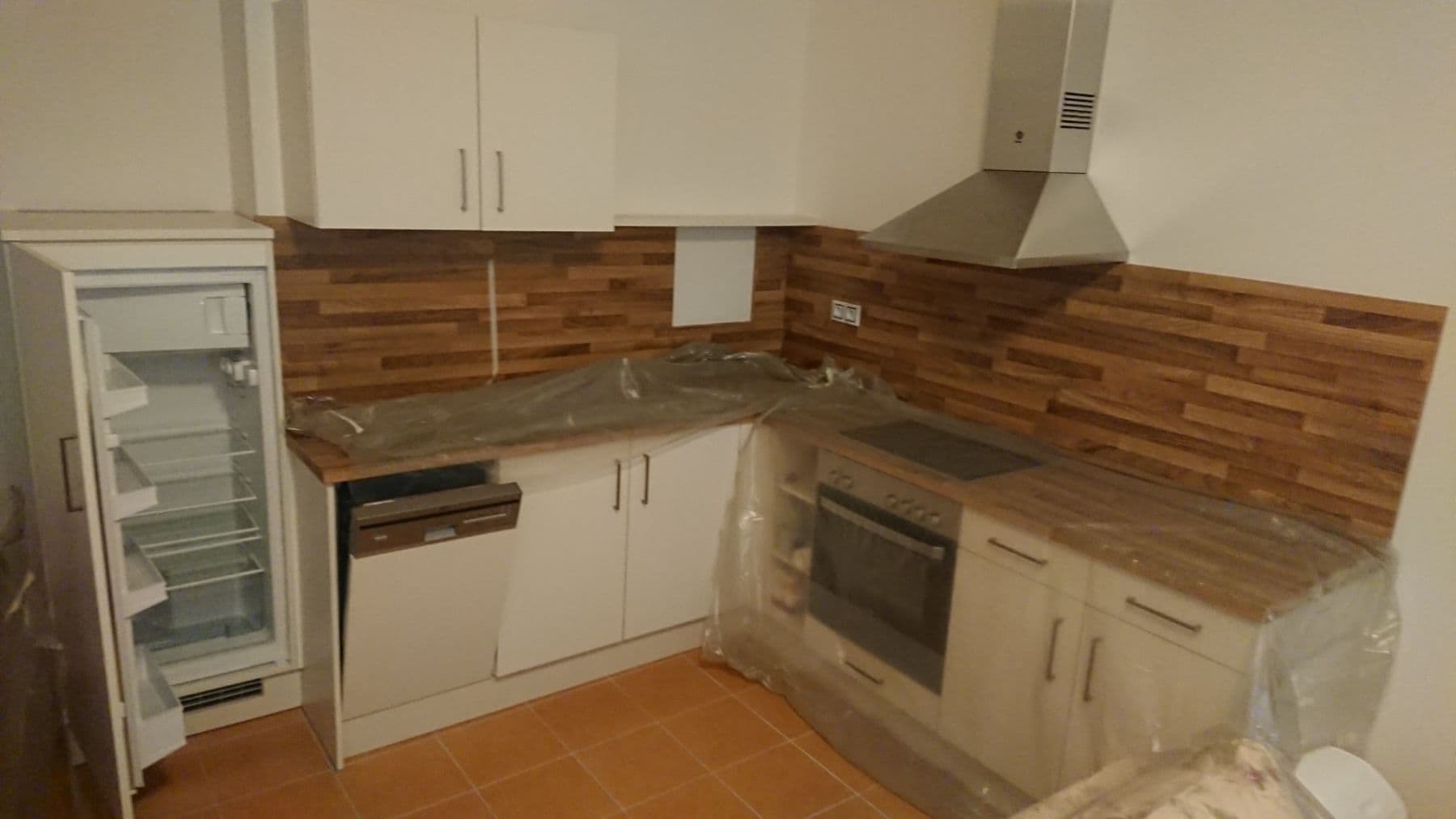 Prodej bytu 2+kk 52 m², Jateční, Karlovy Vary, Karlovarský kraj Prodej bytu 2+kk 52 m², Jateční, Karlovy Vary, Karlovarský kraj