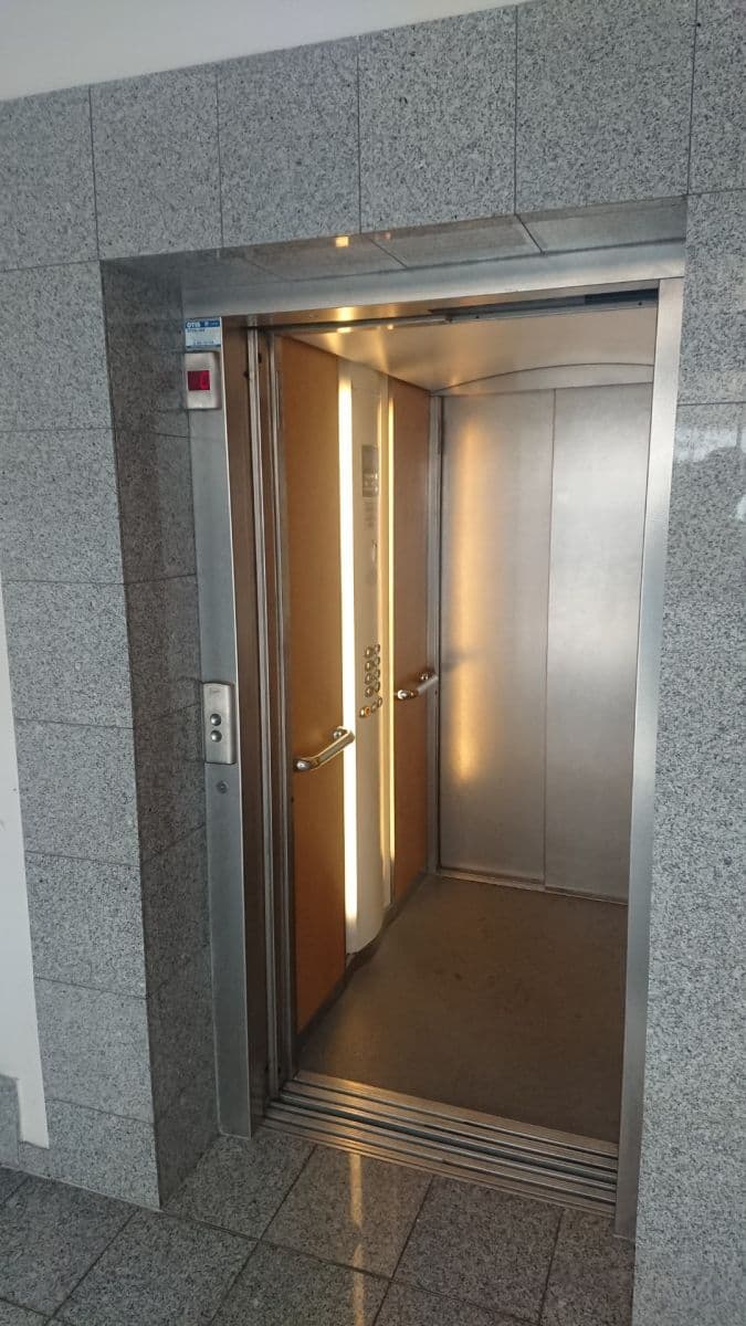 Prodej bytu 2+kk 52 m², Jateční, Karlovy Vary, Karlovarský kraj Prodej bytu 2+kk 52 m², Jateční, Karlovy Vary, Karlovarský kraj