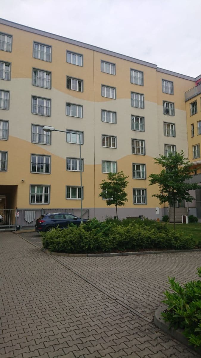 Prodej bytu 2+kk 52 m², Jateční, Karlovy Vary, Karlovarský kraj Prodej bytu 2+kk 52 m², Jateční, Karlovy Vary, Karlovarský kraj