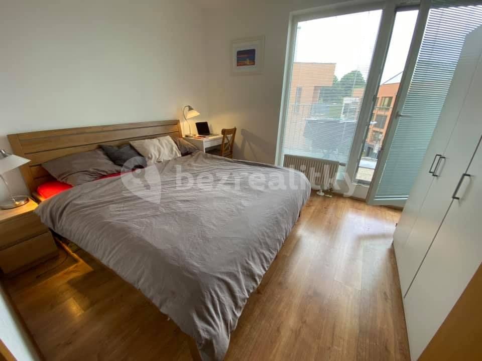 Pronájem bytu 3+kk 79 m², Na Fialce, Říčany, Středočeský kraj Pronájem bytu 3+kk 79 m², Na Fialce, Říčany, Středočeský kraj