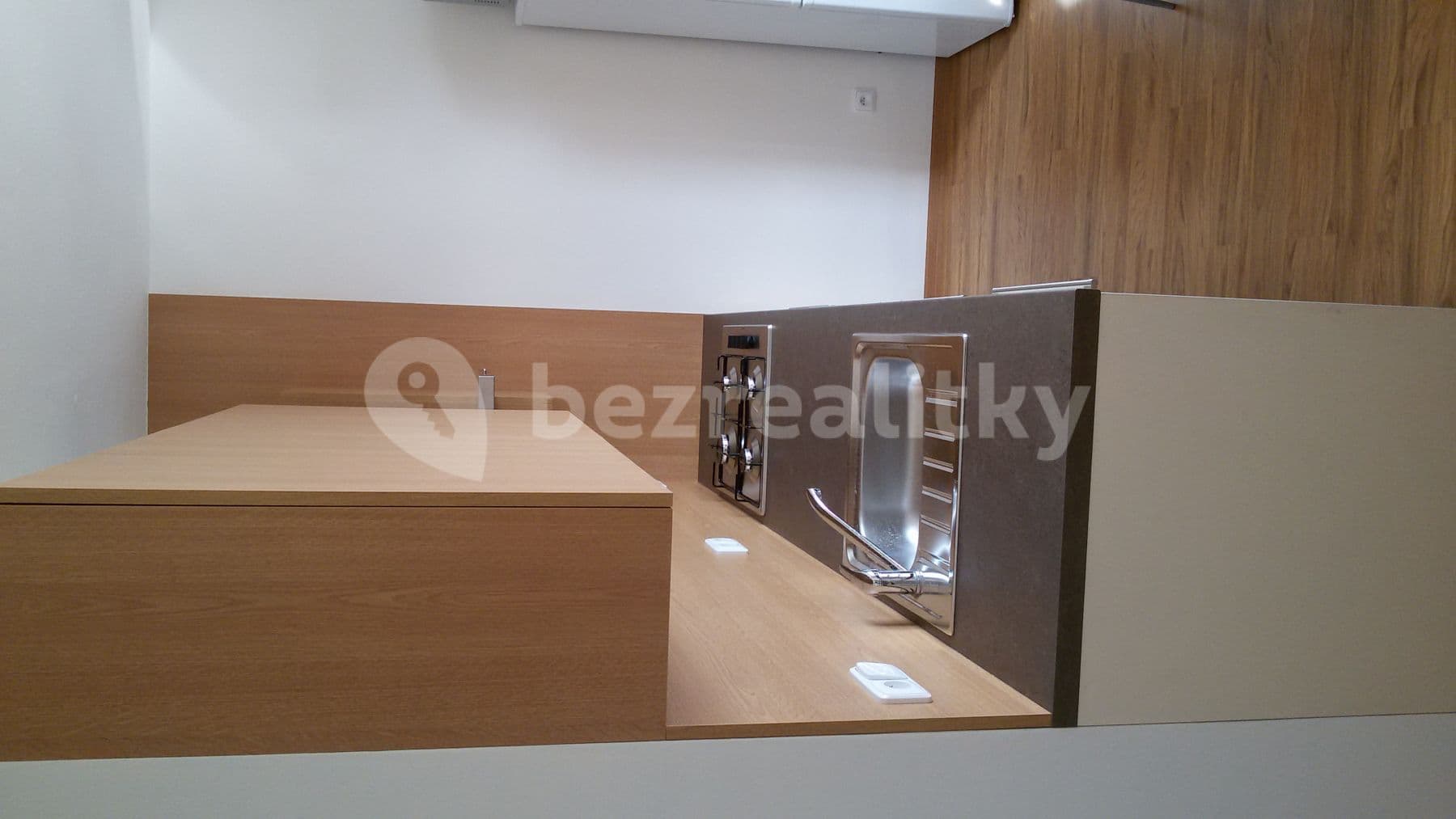 Pronájem bytu 2+1 51 m², Svatopluka Čecha, Brno, Jihomoravský kraj Pronájem bytu 2+1 51 m², Svatopluka Čecha, Brno, Jihomoravský kraj