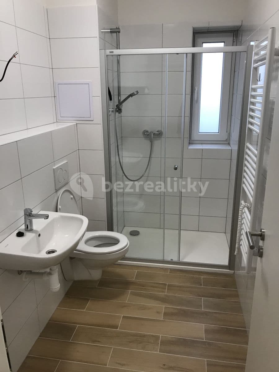 Pronájem bytu 3+kk 68 m², Krátká, Doksy, Středočeský kraj Pronájem bytu 3+kk 68 m², Krátká, Doksy, Středočeský kraj