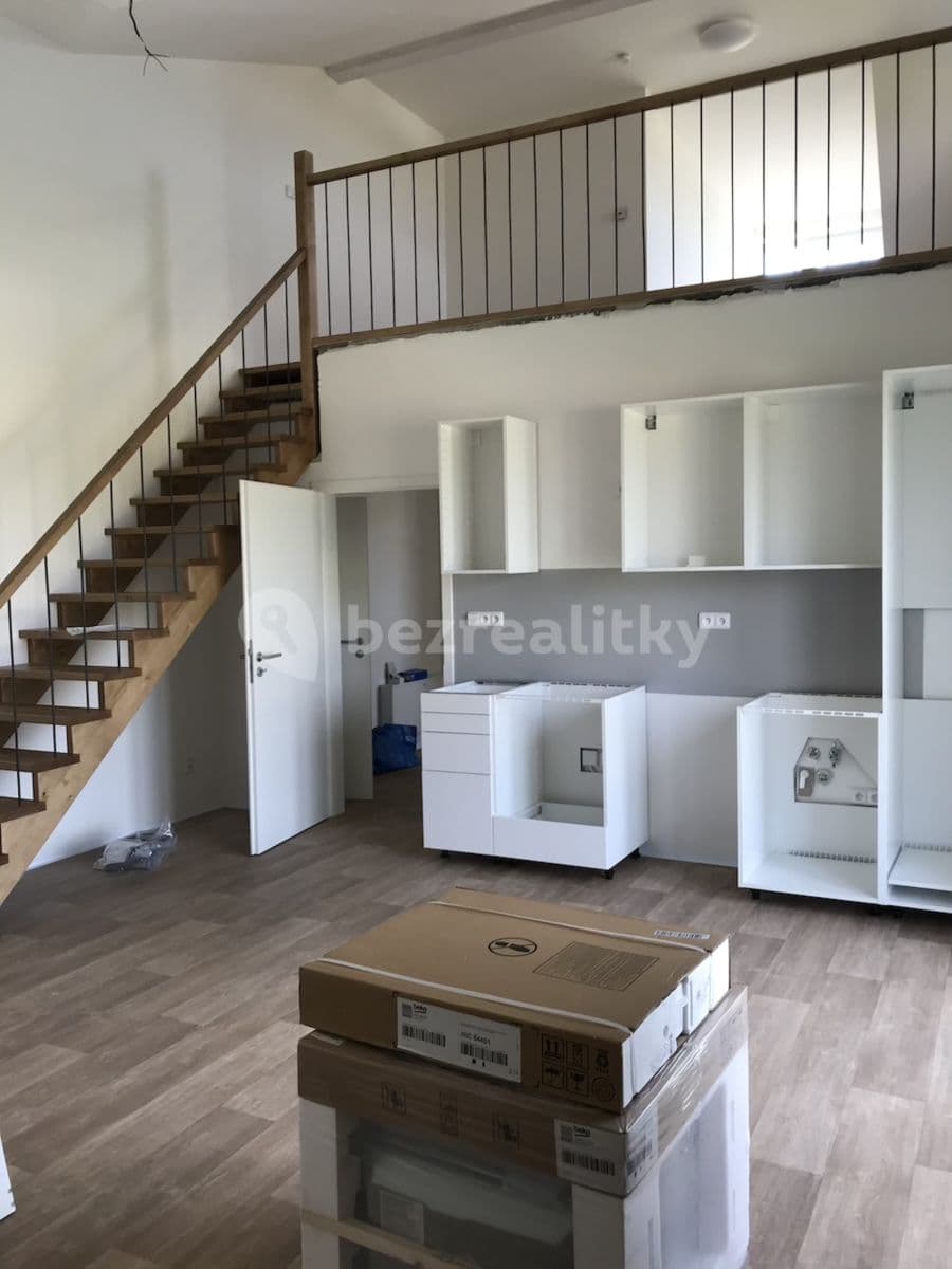Pronájem bytu 3+kk 68 m², Krátká, Doksy, Středočeský kraj Pronájem bytu 3+kk 68 m², Krátká, Doksy, Středočeský kraj