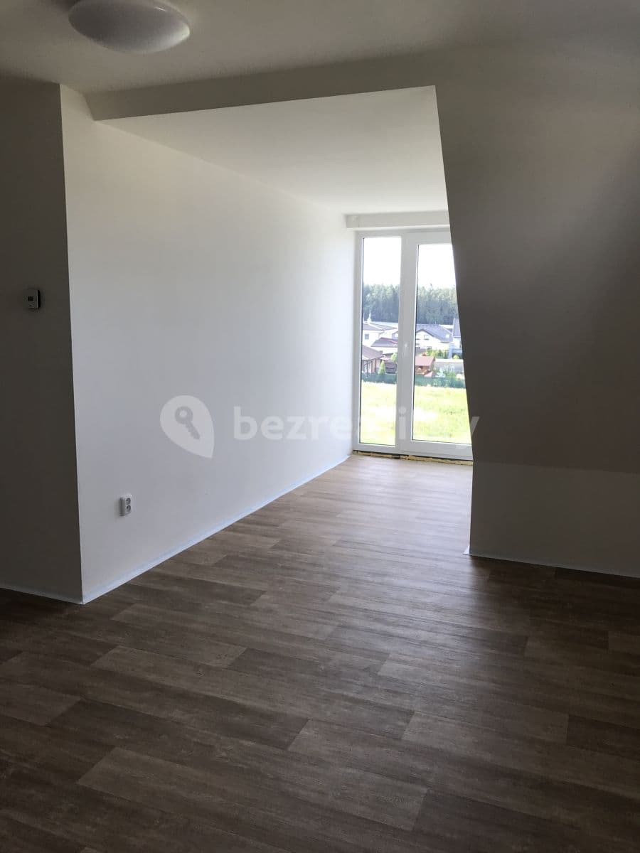 Pronájem bytu 3+kk 68 m², Krátká, Doksy, Středočeský kraj Pronájem bytu 3+kk 68 m², Krátká, Doksy, Středočeský kraj