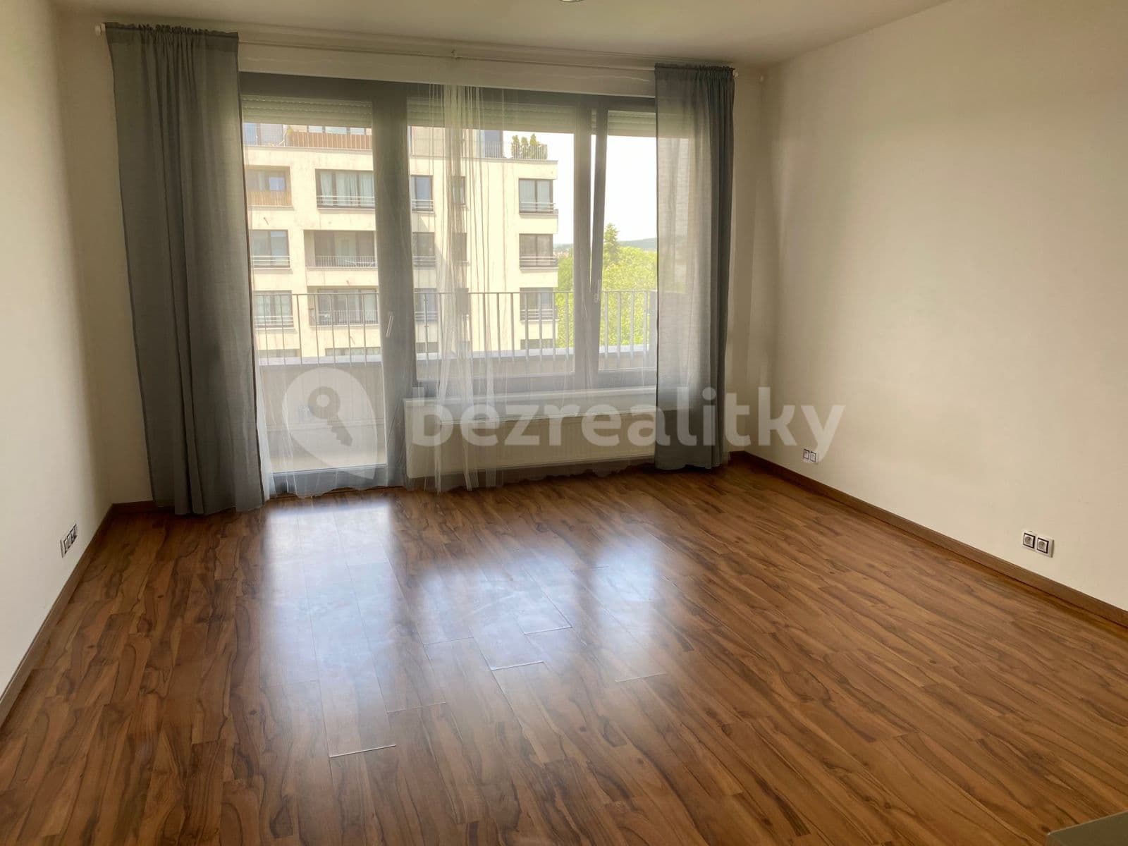 Pronájem bytu 1+kk 32 m², Sousedíkova, Praha, Praha Pronájem bytu 1+kk 32 m², Sousedíkova, Praha, Praha