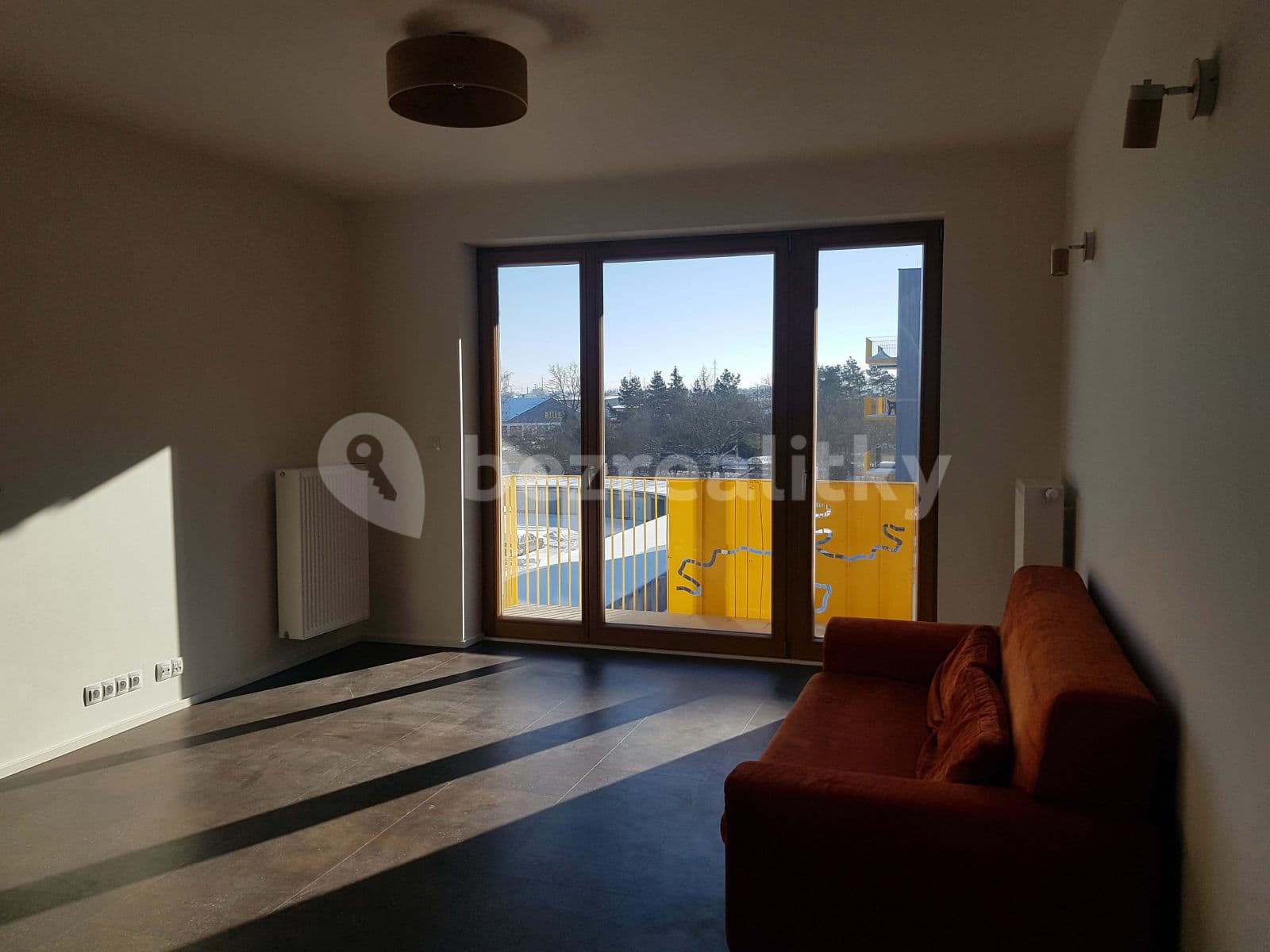 Pronájem bytu 2+kk 57 m², Tovární, Čelákovice, Středočeský kraj Pronájem bytu 2+kk 57 m², Tovární, Čelákovice, Středočeský kraj