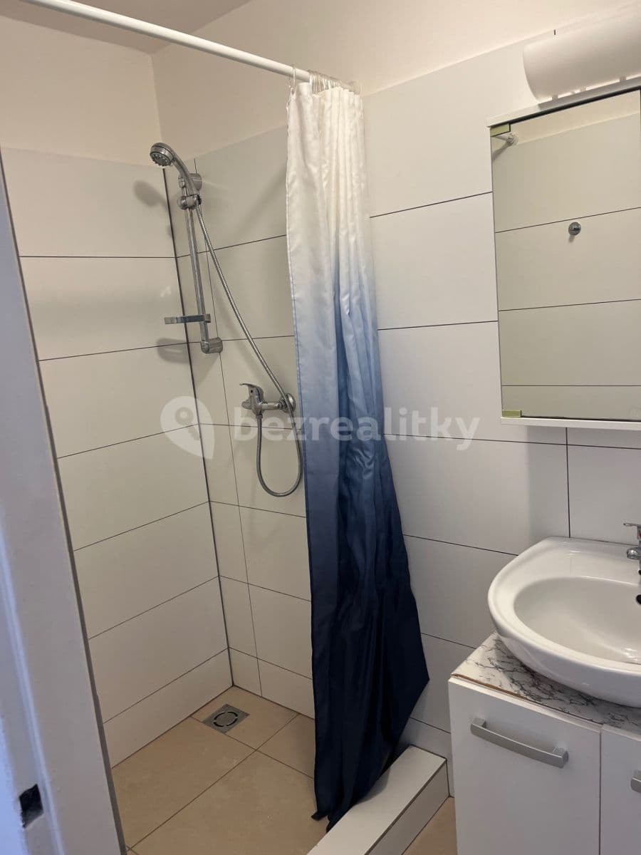 Pronájem bytu 1+1 38 m², U Kavalírky, Praha, Praha Pronájem bytu 1+1 38 m², U Kavalírky, Praha, Praha