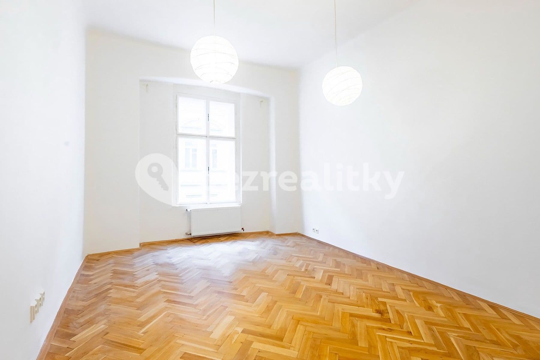 Pronájem bytu 3+1 92 m², Roháčova, Praha, Praha