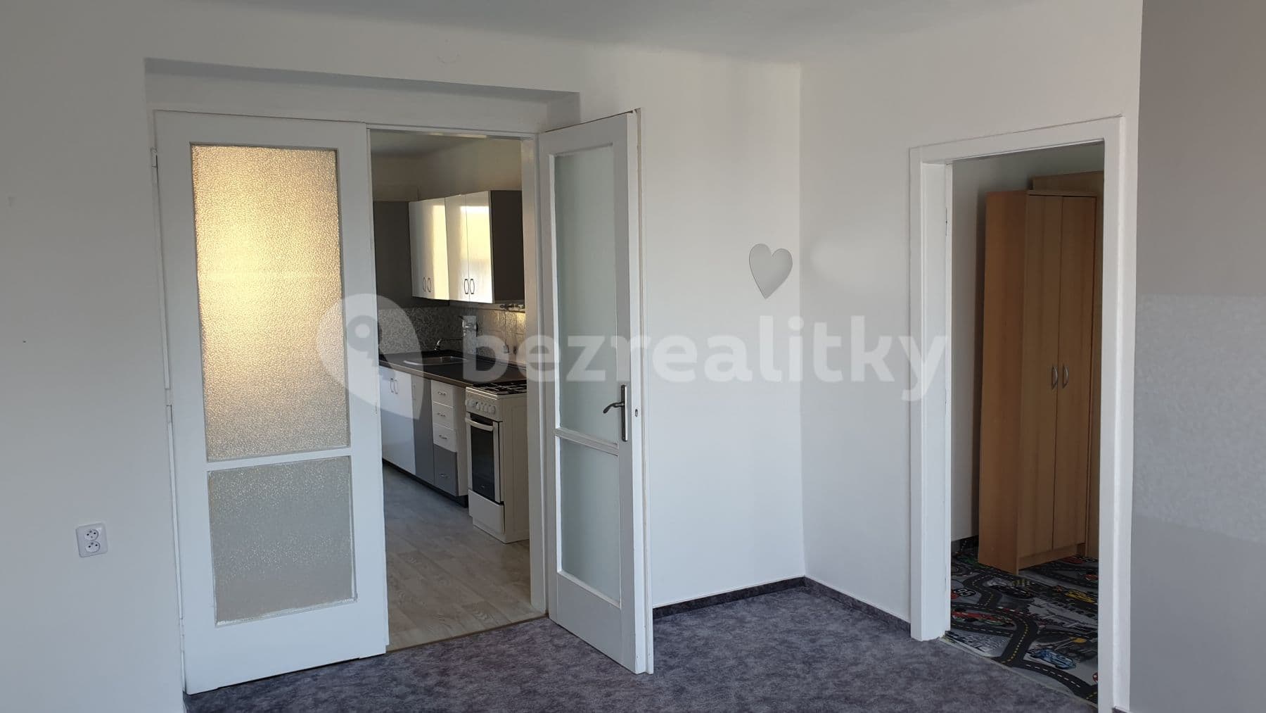 Pronájem bytu 2+1 50 m², Svahová, Meziboří, Ústecký kraj