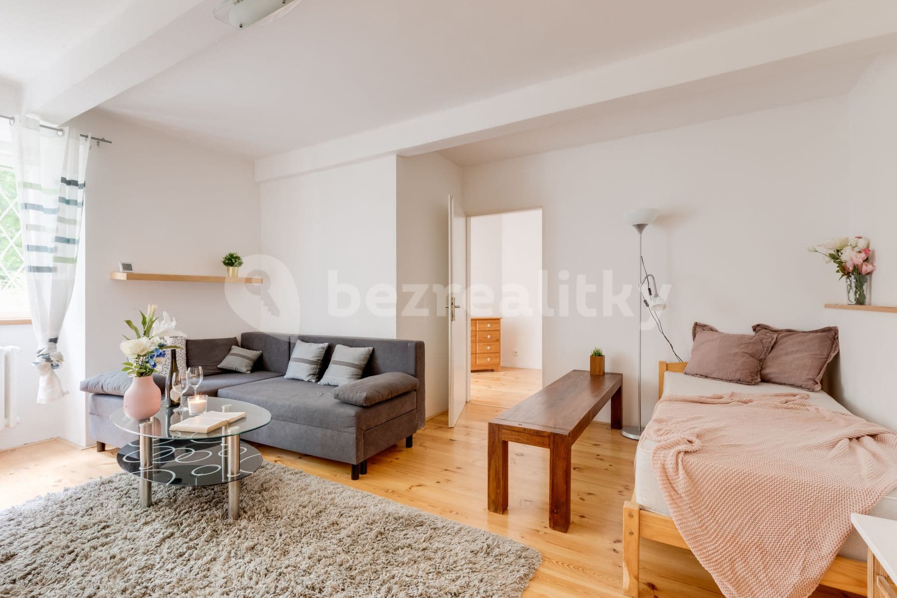 Pronájem bytu 2+1 69 m², Šlikova, Praha, Praha Pronájem bytu 2+1 69 m², Šlikova, Praha, Praha