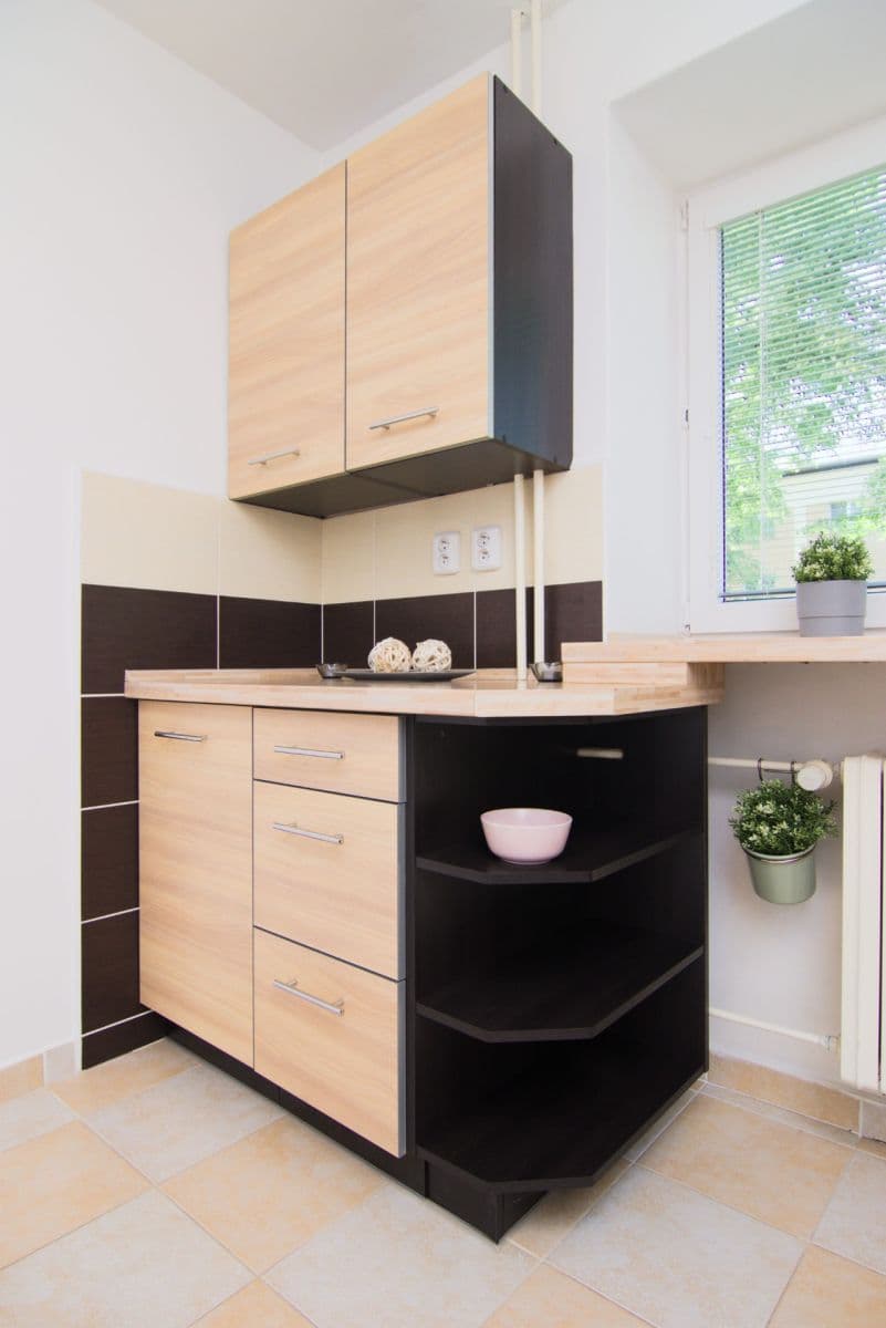 Pronájem bytu 2+1 47 m², Stavbařů, Ostrava, Moravskoslezský kraj Pronájem bytu 2+1 47 m², Stavbařů, Ostrava, Moravskoslezský kraj