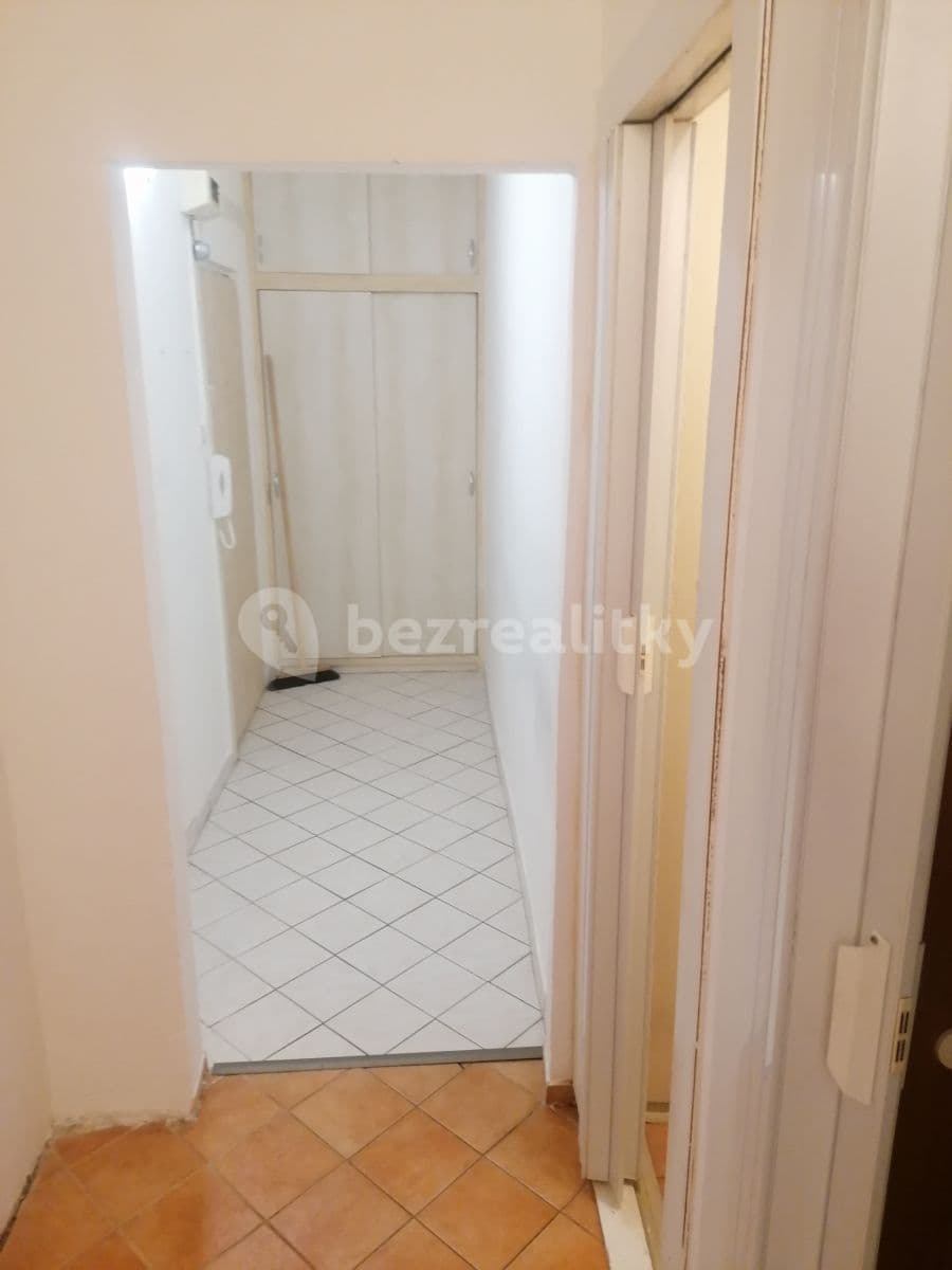 Pronájem bytu 2+1 65 m², Březinova, Jihlava, Kraj Vysočina Pronájem bytu 2+1 65 m², Březinova, Jihlava, Kraj Vysočina