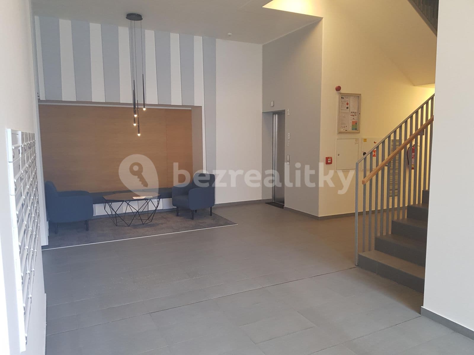 Pronájem bytu 2+kk 58 m², Za Karlínským přístavem, Praha, Praha Pronájem bytu 2+kk 58 m², Za Karlínským přístavem, Praha, Praha