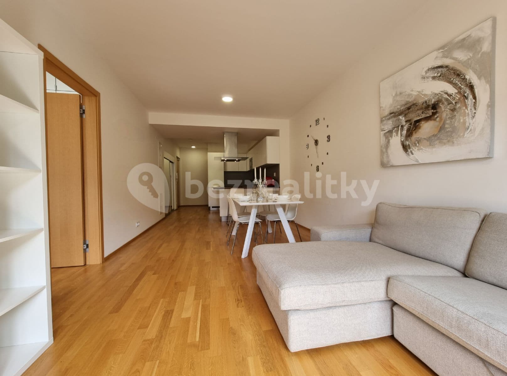 Pronájem bytu 2+kk 58 m², Za Karlínským přístavem, Praha, Praha Pronájem bytu 2+kk 58 m², Za Karlínským přístavem, Praha, Praha