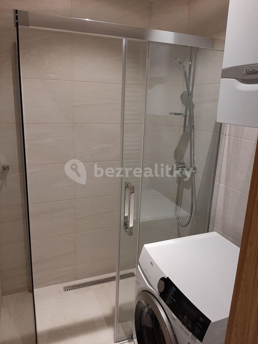 Pronájem bytu 2+kk 48 m², Koněvova, Praha, Praha Pronájem bytu 2+kk 48 m², Koněvova, Praha, Praha