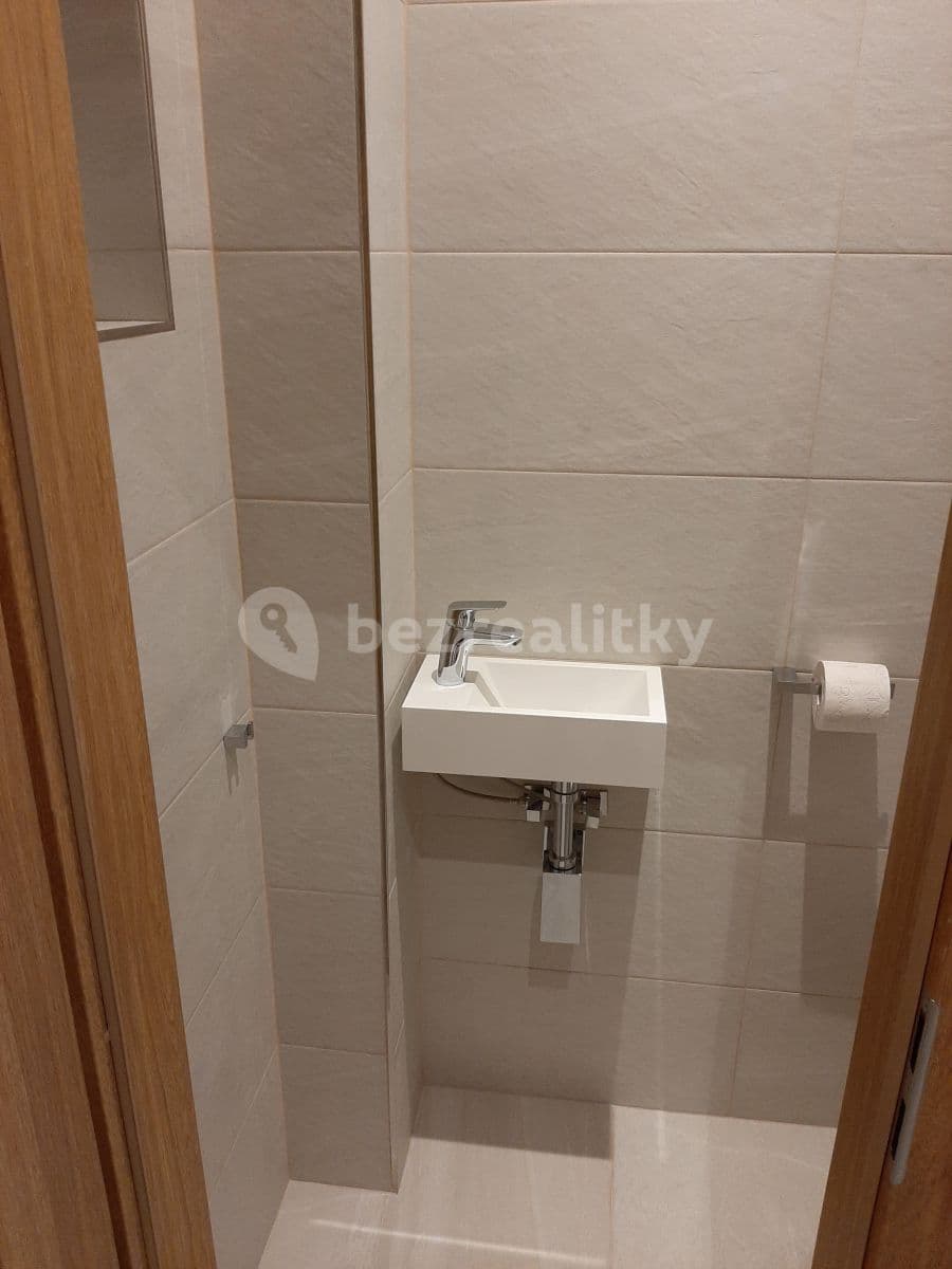 Pronájem bytu 2+kk 48 m², Koněvova, Praha, Praha Pronájem bytu 2+kk 48 m², Koněvova, Praha, Praha