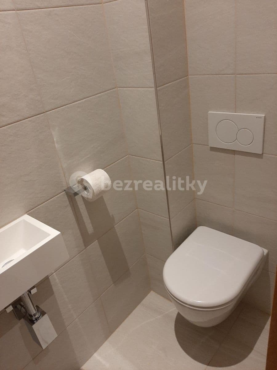 Pronájem bytu 2+kk 48 m², Koněvova, Praha, Praha Pronájem bytu 2+kk 48 m², Koněvova, Praha, Praha