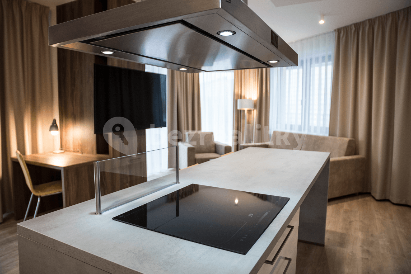 Pronájem bytu 3+kk 90 m², Mukařovského, Praha, Praha Pronájem bytu 3+kk 90 m², Mukařovského, Praha, Praha