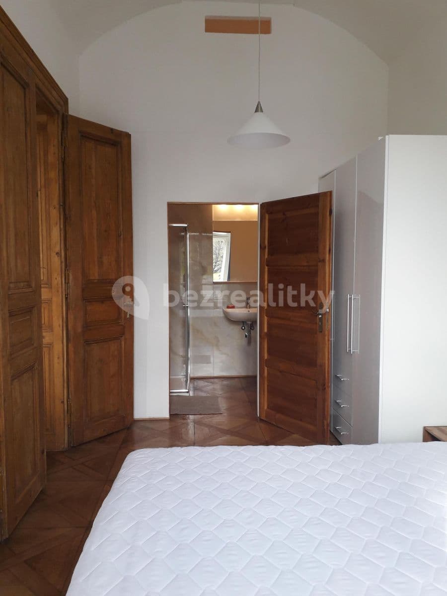 Pronájem bytu 2+kk 60 m², Bolzanova, Praha, Praha Pronájem bytu 2+kk 60 m², Bolzanova, Praha, Praha