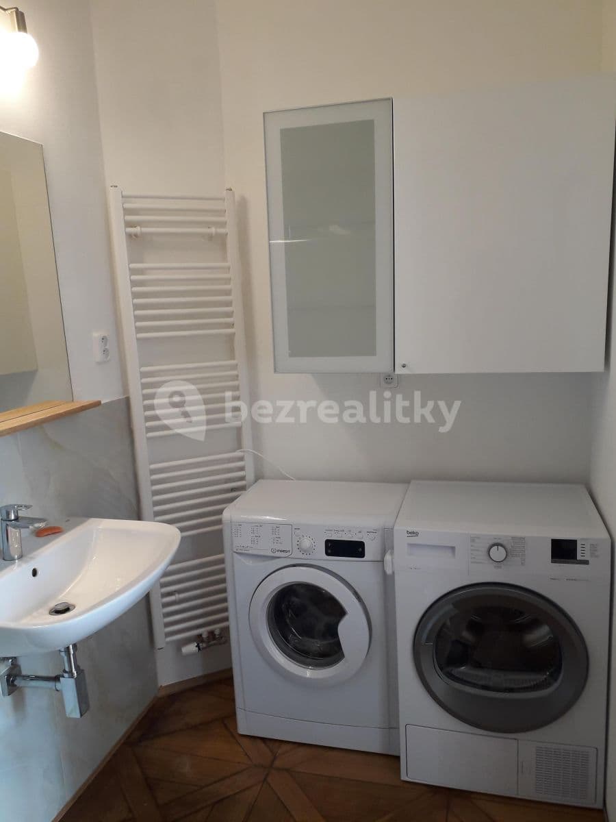 Pronájem bytu 2+kk 60 m², Bolzanova, Praha, Praha Pronájem bytu 2+kk 60 m², Bolzanova, Praha, Praha