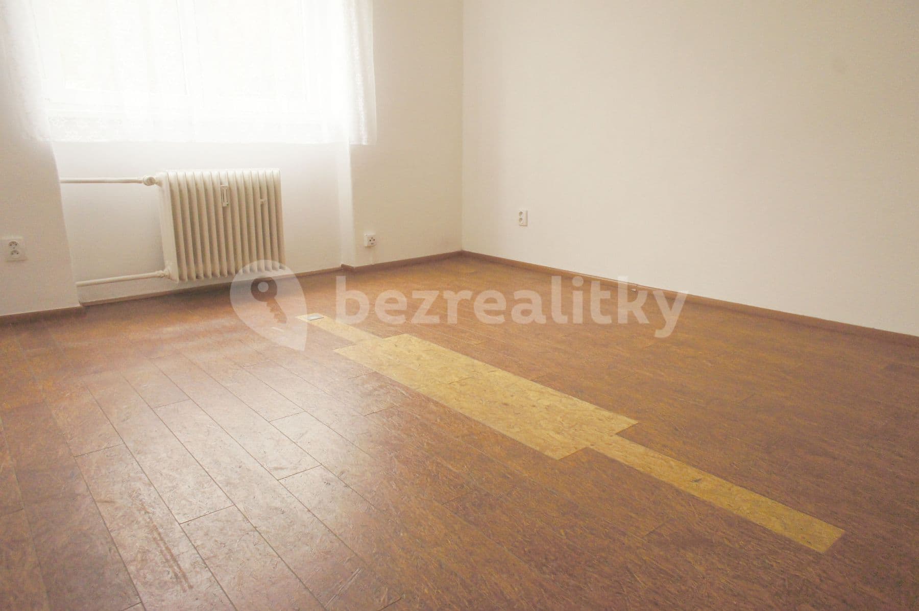 Pronájem bytu 1+1 30 m², Raisova, Plzeň, Plzeňský kraj Pronájem bytu 1+1 30 m², Raisova, Plzeň, Plzeňský kraj
