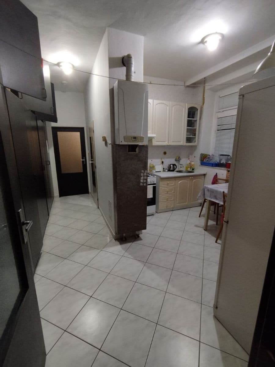 Pronájem bytu 2+1 53 m², nám. Komenského, Tišnov, Jihomoravský kraj Pronájem bytu 2+1 53 m², nám. Komenského, Tišnov, Jihomoravský kraj