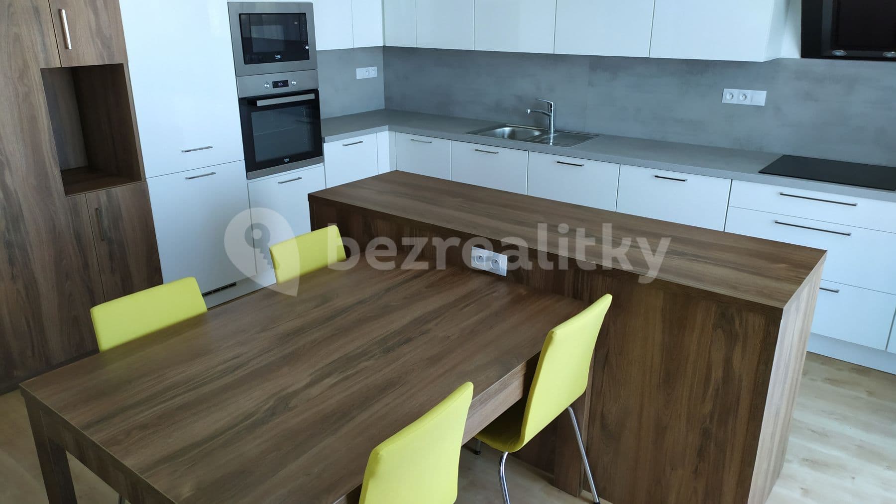 Pronájem bytu 2+kk 70 m², Mukařovského, Praha, Praha Pronájem bytu 2+kk 70 m², Mukařovského, Praha, Praha