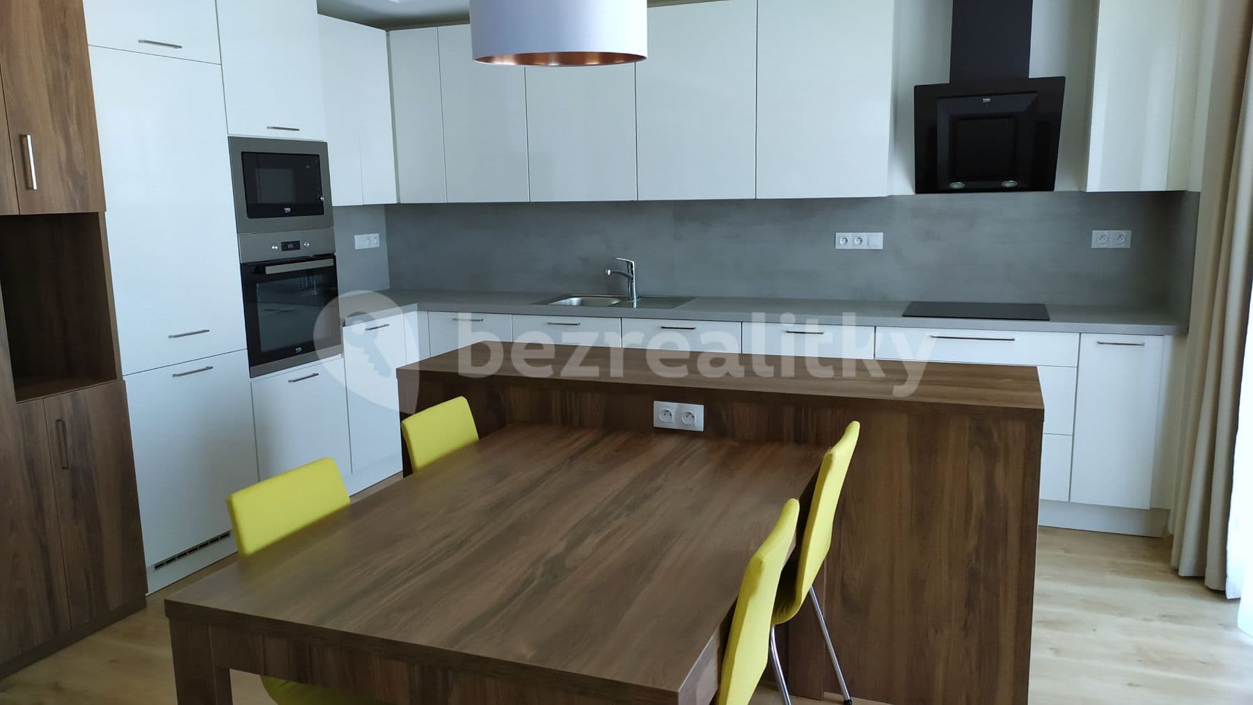 Pronájem bytu 2+kk 70 m², Mukařovského, Praha, Praha Pronájem bytu 2+kk 70 m², Mukařovského, Praha, Praha