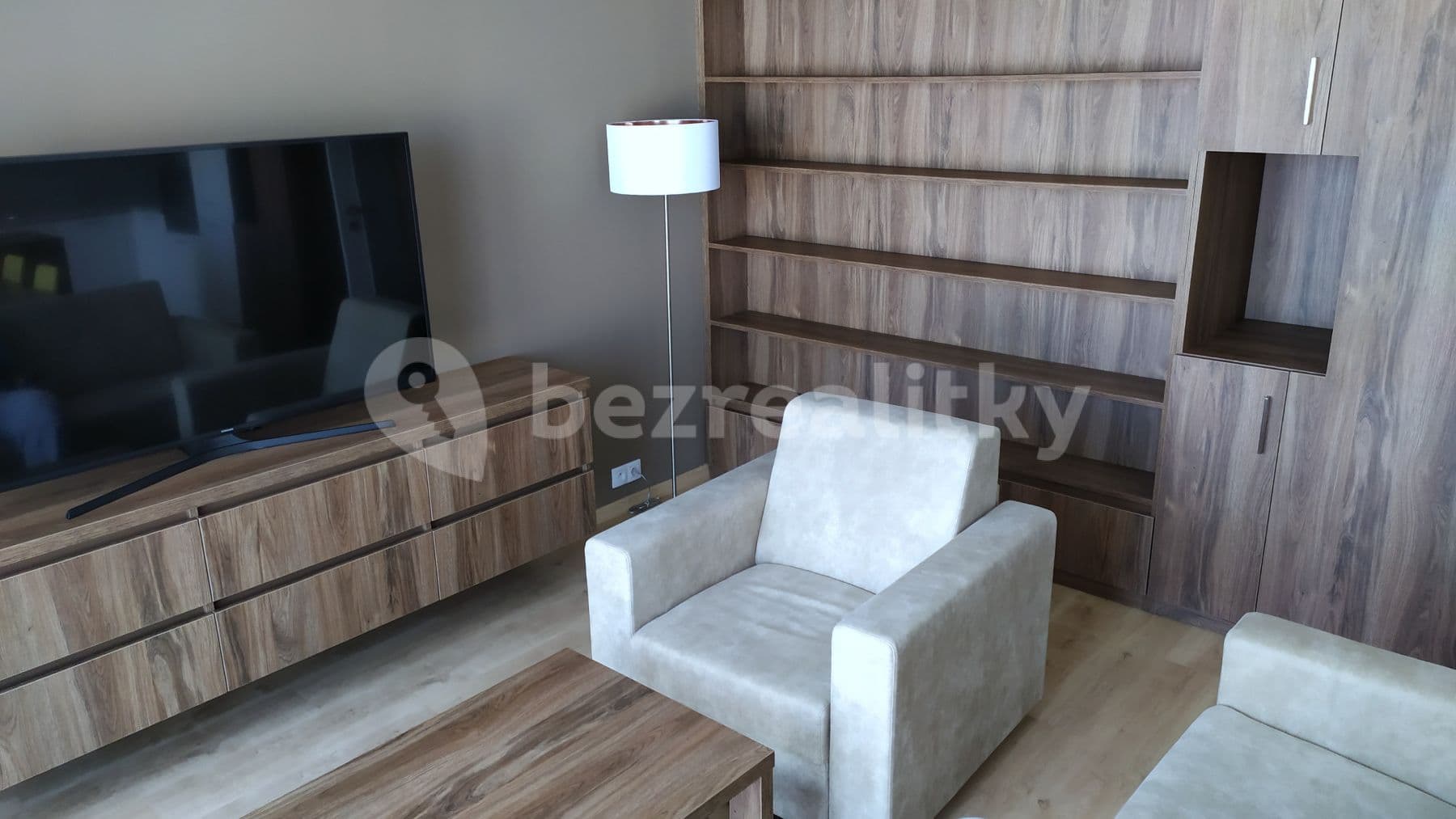 Pronájem bytu 2+kk 70 m², Mukařovského, Praha, Praha Pronájem bytu 2+kk 70 m², Mukařovského, Praha, Praha