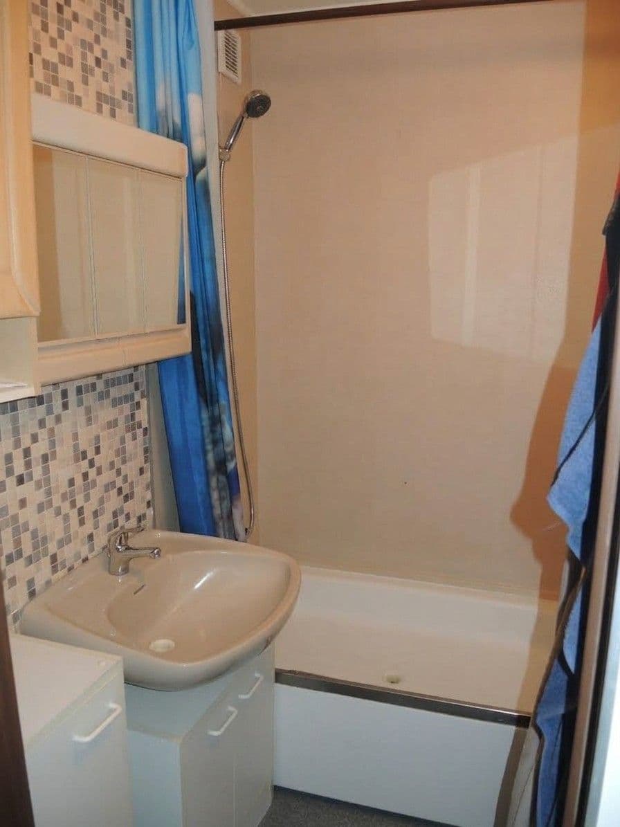Pronájem bytu 2+kk 49 m², Hráského, Praha, Praha Pronájem bytu 2+kk 49 m², Hráského, Praha, Praha