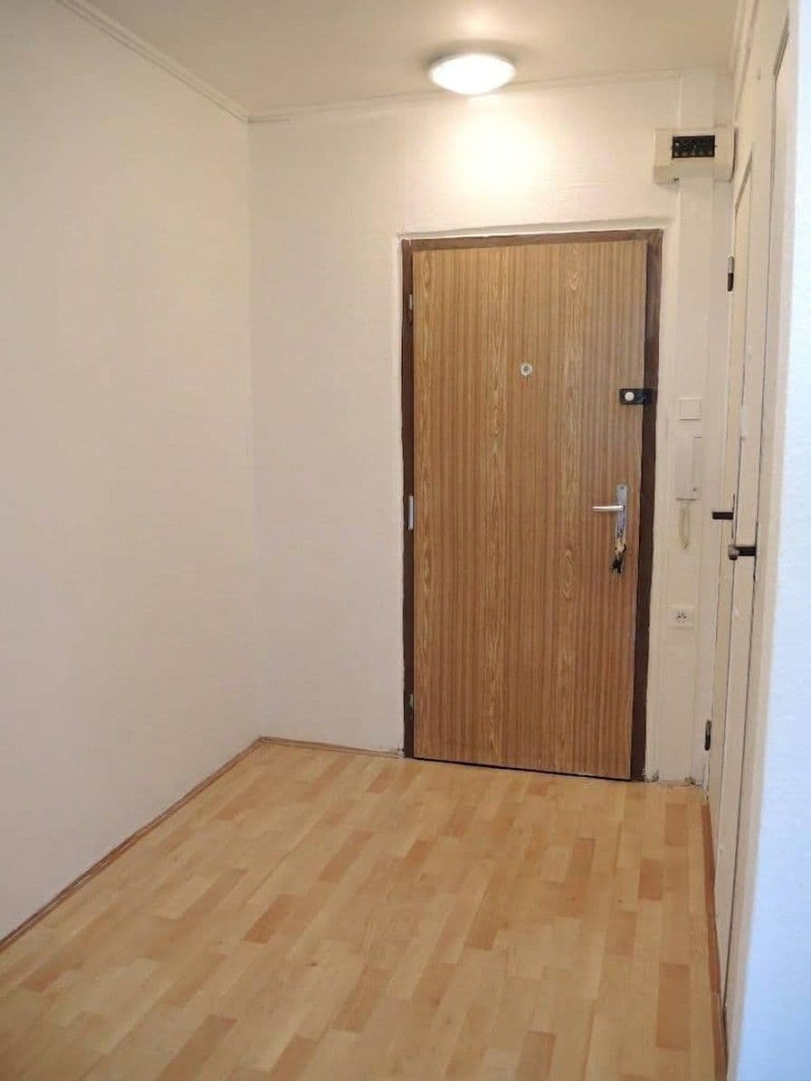 Pronájem bytu 2+kk 49 m², Hráského, Praha, Praha Pronájem bytu 2+kk 49 m², Hráského, Praha, Praha