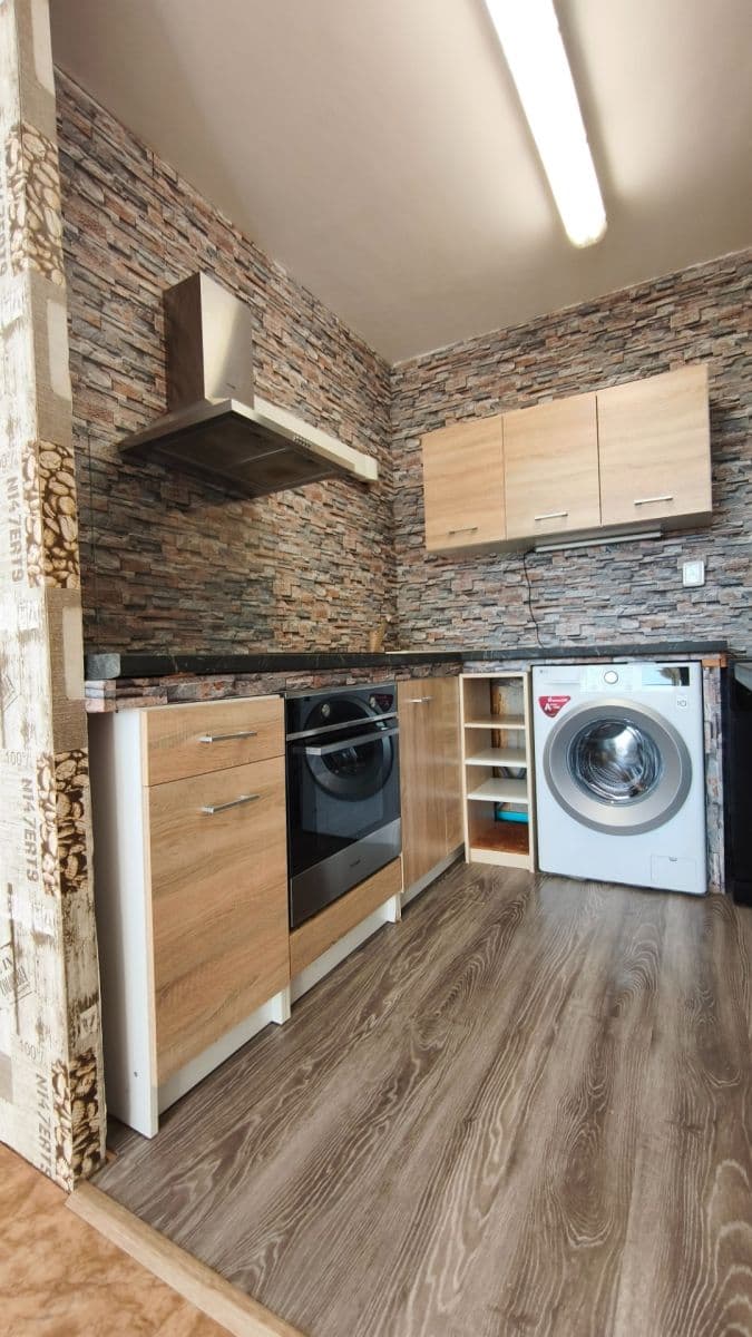 Pronájem bytu 2+kk 49 m², Hráského, Praha, Praha Pronájem bytu 2+kk 49 m², Hráského, Praha, Praha