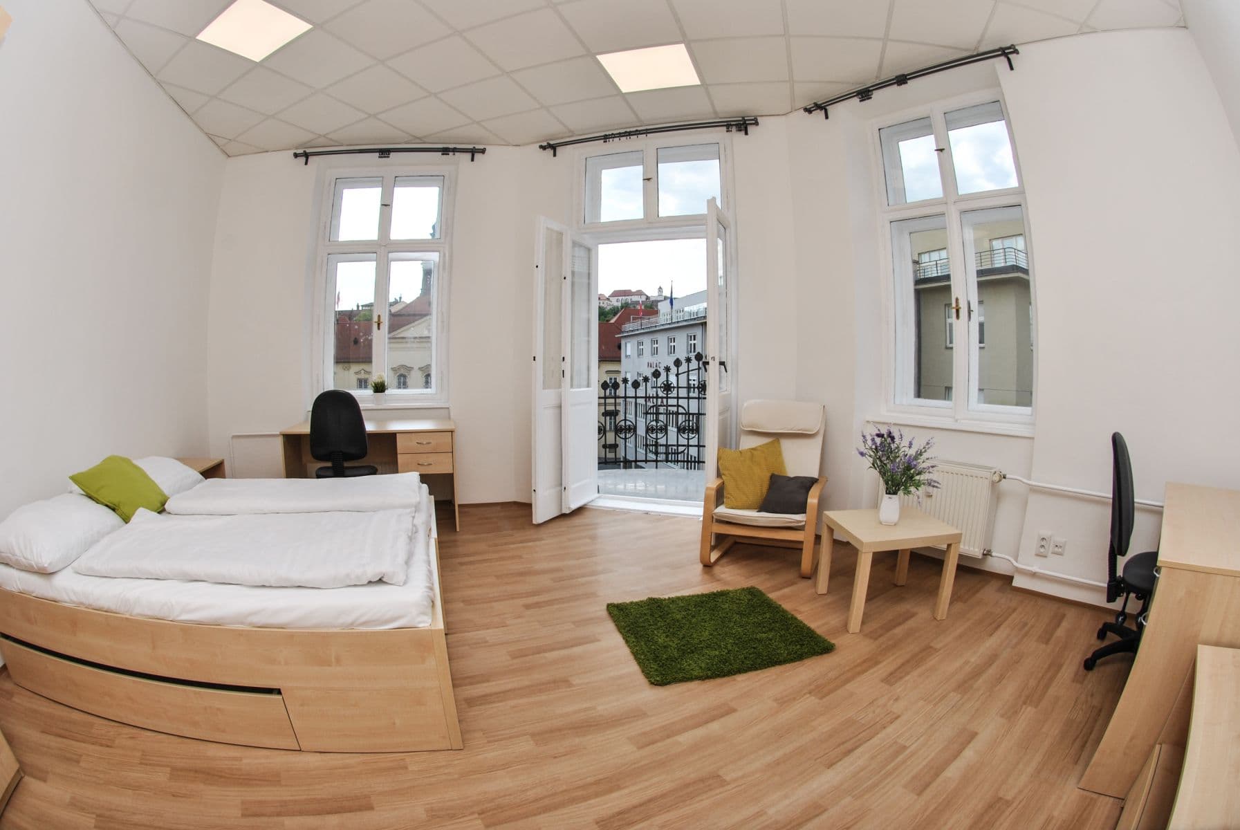 Pronájem bytu 4+1 127 m², Dominikánské náměstí, Brno, Jihomoravský kraj Pronájem bytu 4+1 127 m², Dominikánské náměstí, Brno, Jihomoravský kraj