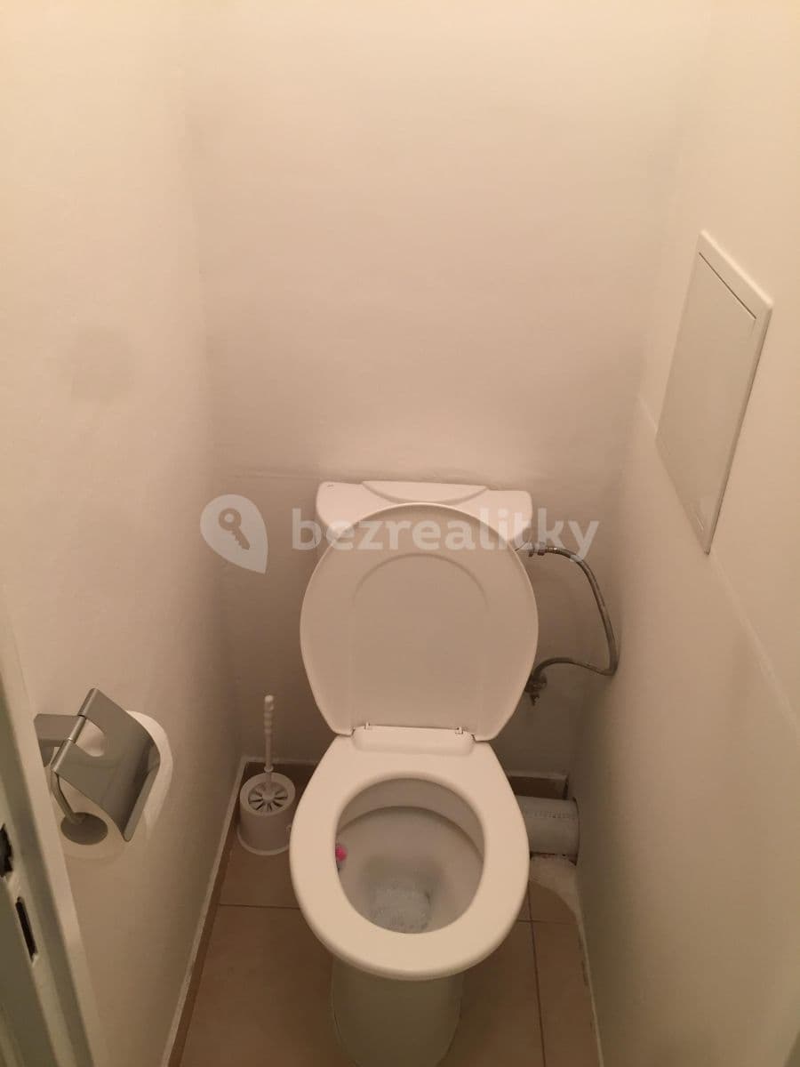 Pronájem bytu 1+1 50 m², Sklenárova, Ružinov, Bratislavský kraj Pronájem bytu 1+1 50 m², Sklenárova, Ružinov, Bratislavský kraj