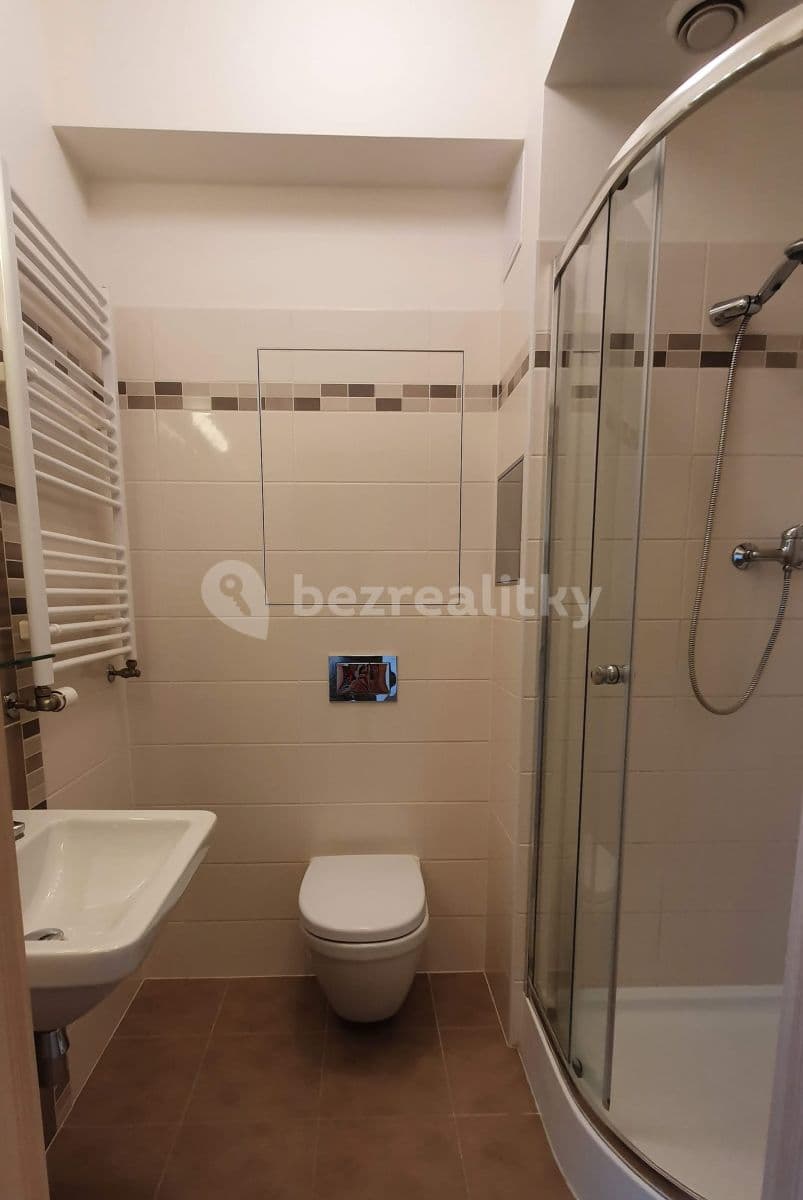 Pronájem bytu 1+kk 23 m², Freyova, Praha, Praha Pronájem bytu 1+kk 23 m², Freyova, Praha, Praha