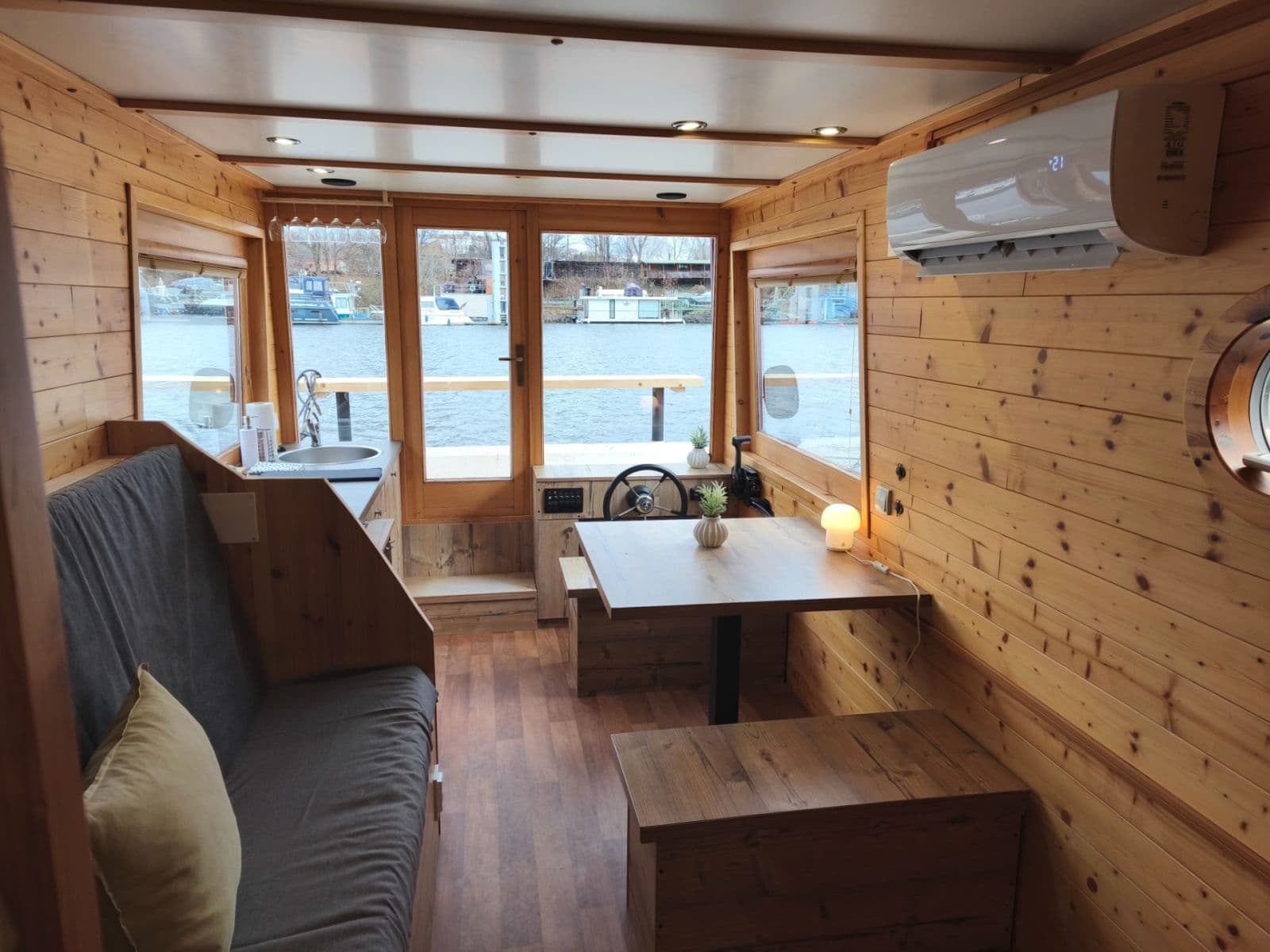 Prodej bytu 1+kk 26 m², Strakonická, Praha, Praha Prodej bytu 1+kk 26 m², Strakonická, Praha, Praha