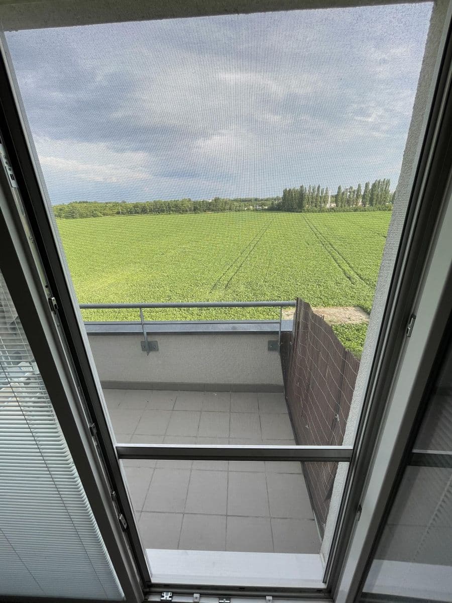 Pronájem bytu 1+kk 41 m², Kadečkové, Praha, Praha Pronájem bytu 1+kk 41 m², Kadečkové, Praha, Praha