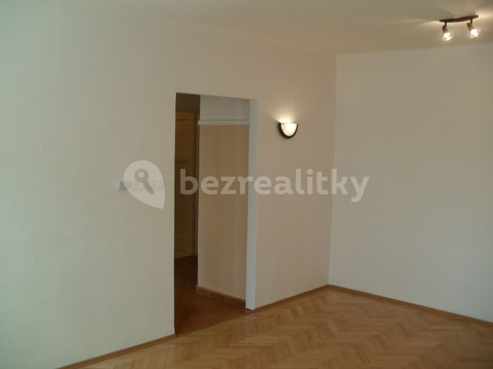 Pronájem bytu 1+1 41 m², Hany Kvapilové, Opava, Moravskoslezský kraj Pronájem bytu 1+1 41 m², Hany Kvapilové, Opava, Moravskoslezský kraj