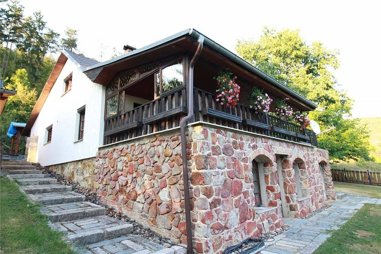 Pronájem chaty, chalupy, Račice, Středočeský kraj Pronájem chaty, chalupy, Račice, Středočeský kraj