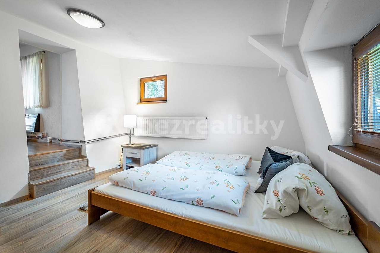 Pronájem chaty, chalupy, Jiřetín pod Jedlovou, Ústecký kraj Pronájem chaty, chalupy, Jiřetín pod Jedlovou, Ústecký kraj