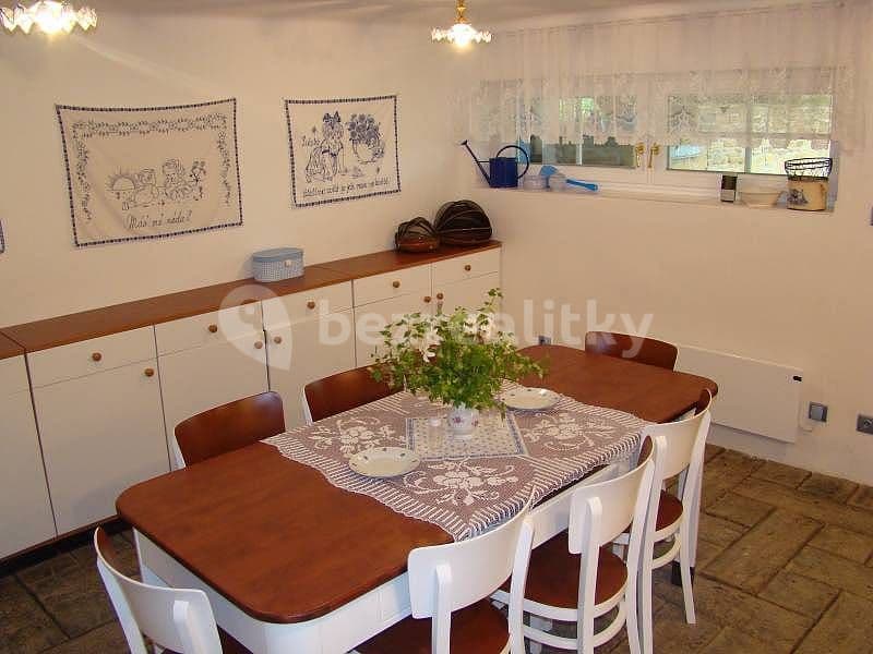 Pronájem chaty, chalupy, Starý Hrozenkov, Zlínský kraj Pronájem chaty, chalupy, Starý Hrozenkov, Zlínský kraj