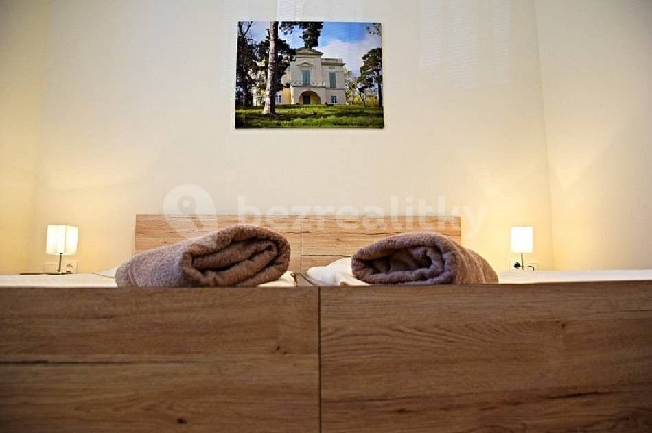 Pronájem chaty, chalupy, Mikulov, Jihomoravský kraj Pronájem chaty, chalupy, Mikulov, Jihomoravský kraj