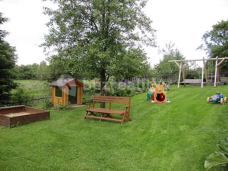 Pronájem chaty, chalupy, Bystřice nad Pernštejnem, Kraj Vysočina Pronájem chaty, chalupy, Bystřice nad Pernštejnem, Kraj Vysočina