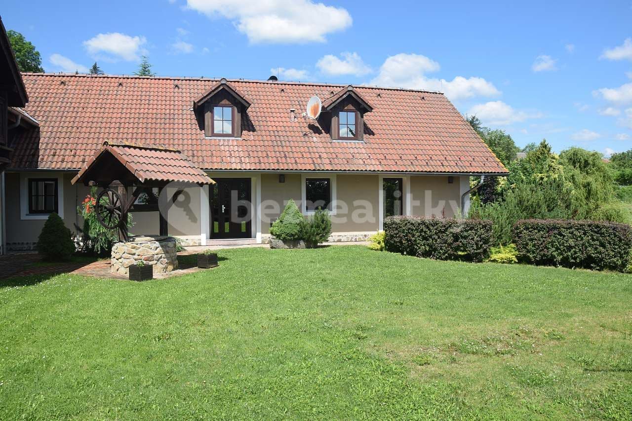 Pronájem chaty, chalupy, Kamenice nad Lipou, Kraj Vysočina Pronájem chaty, chalupy, Kamenice nad Lipou, Kraj Vysočina