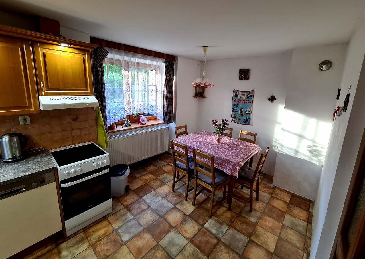 Pronájem chaty, chalupy, Černovice, Kraj Vysočina Pronájem chaty, chalupy, Černovice, Kraj Vysočina