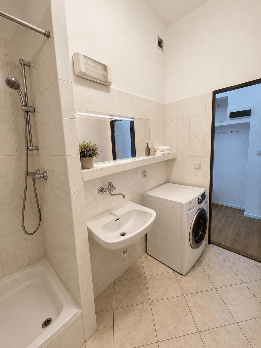 Pronájem bytu 1+kk 50 m², Na hrázi, Olomouc, Olomoucký kraj Pronájem bytu 1+kk 50 m², Na hrázi, Olomouc, Olomoucký kraj