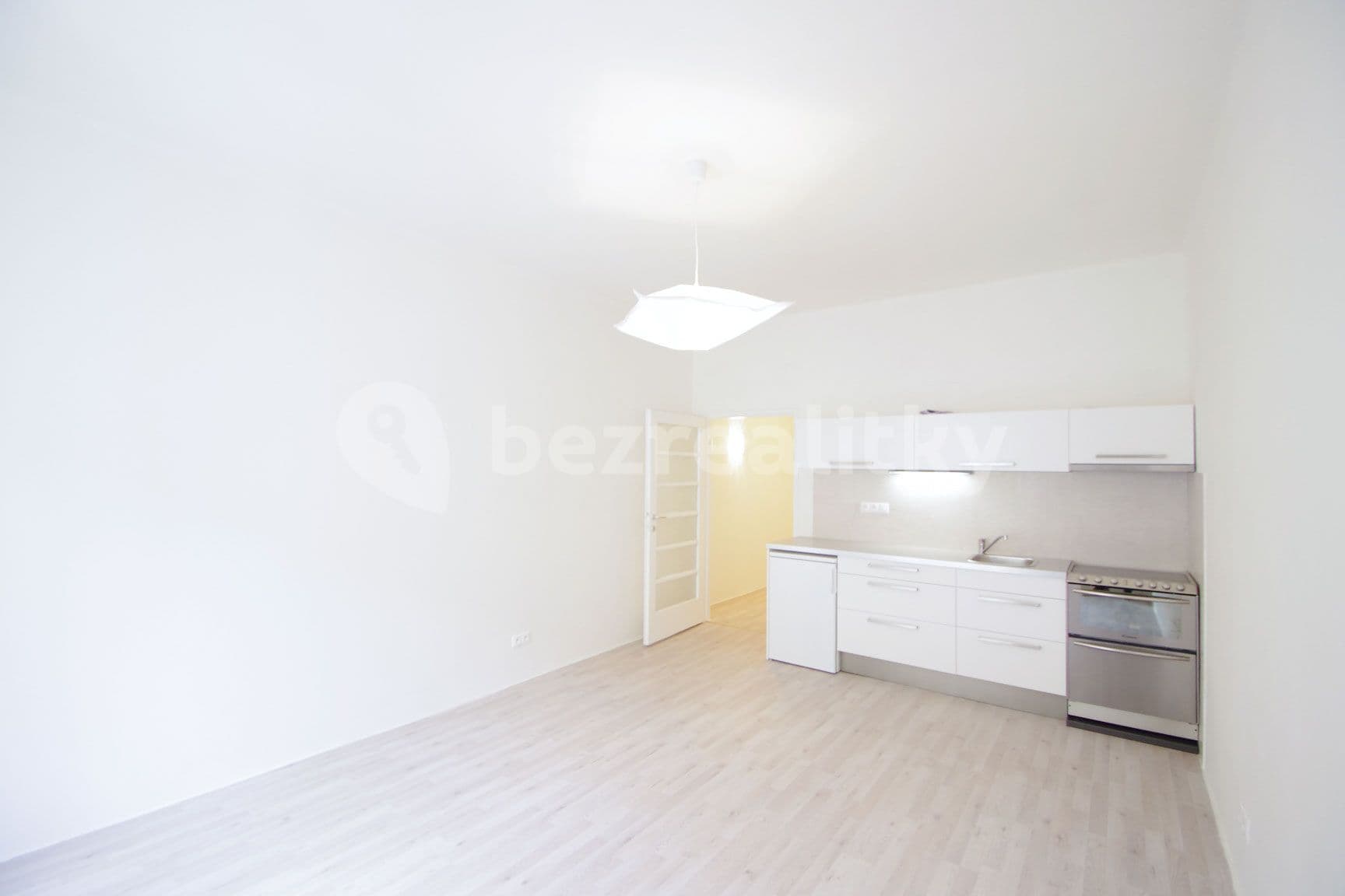 Pronájem bytu Garsoniéra 33 m², Malešická, Praha, Praha Pronájem bytu Garsoniéra 33 m², Malešická, Praha, Praha