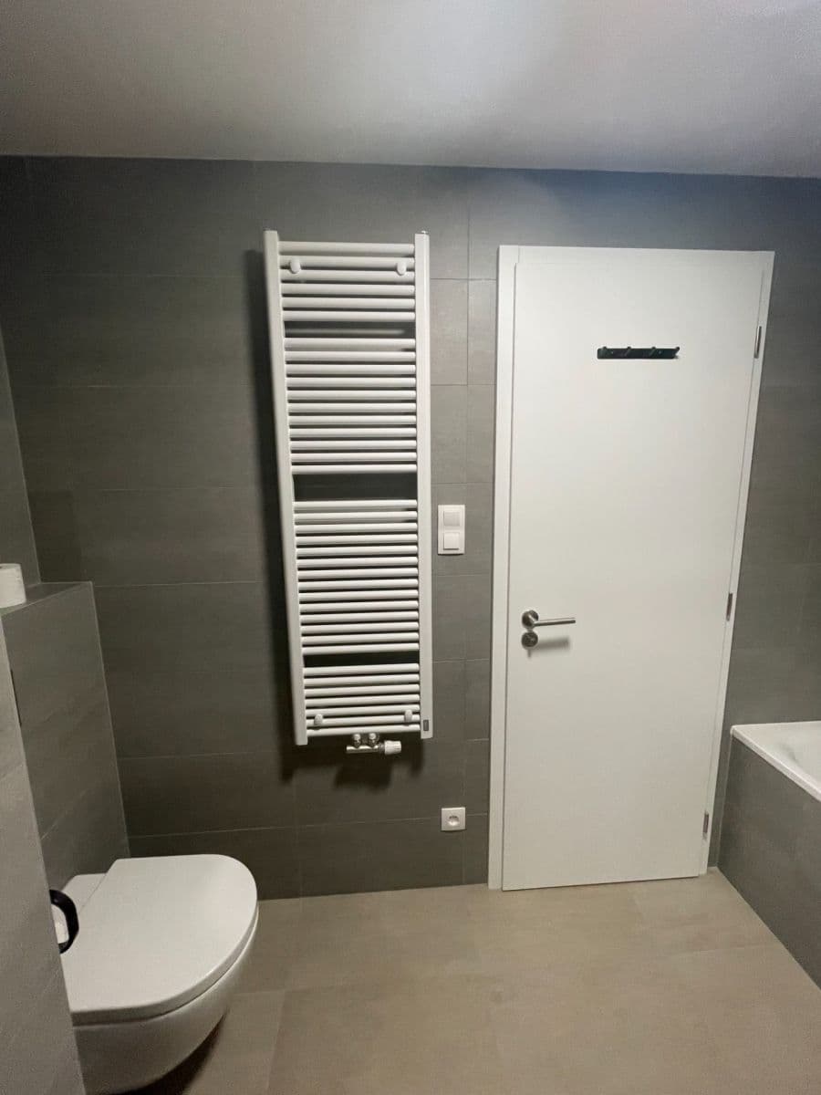 Pronájem bytu 1+kk 39 m², Zvěřinova, Praha, Praha Pronájem bytu 1+kk 39 m², Zvěřinova, Praha, Praha